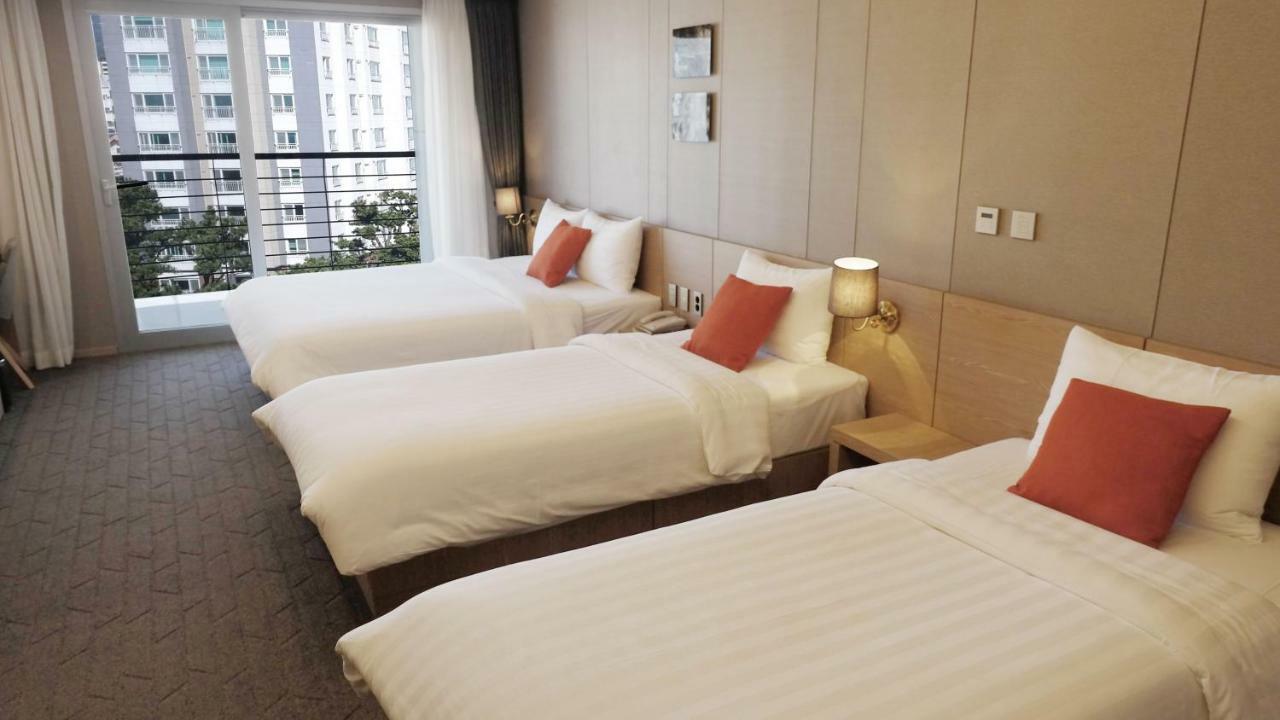 Hotel Bridge Σεογκουίπο Εξωτερικό φωτογραφία